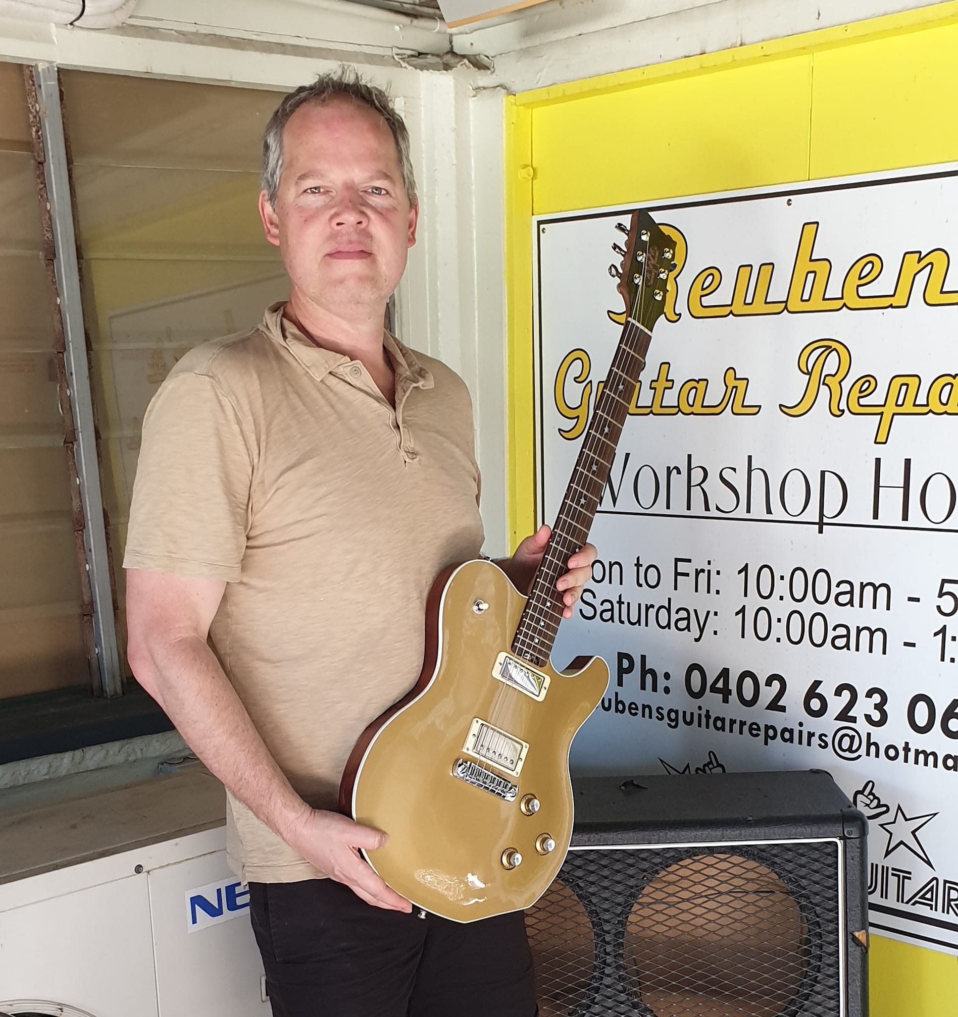 #195 - Rockpig Arena Standard Goldtop