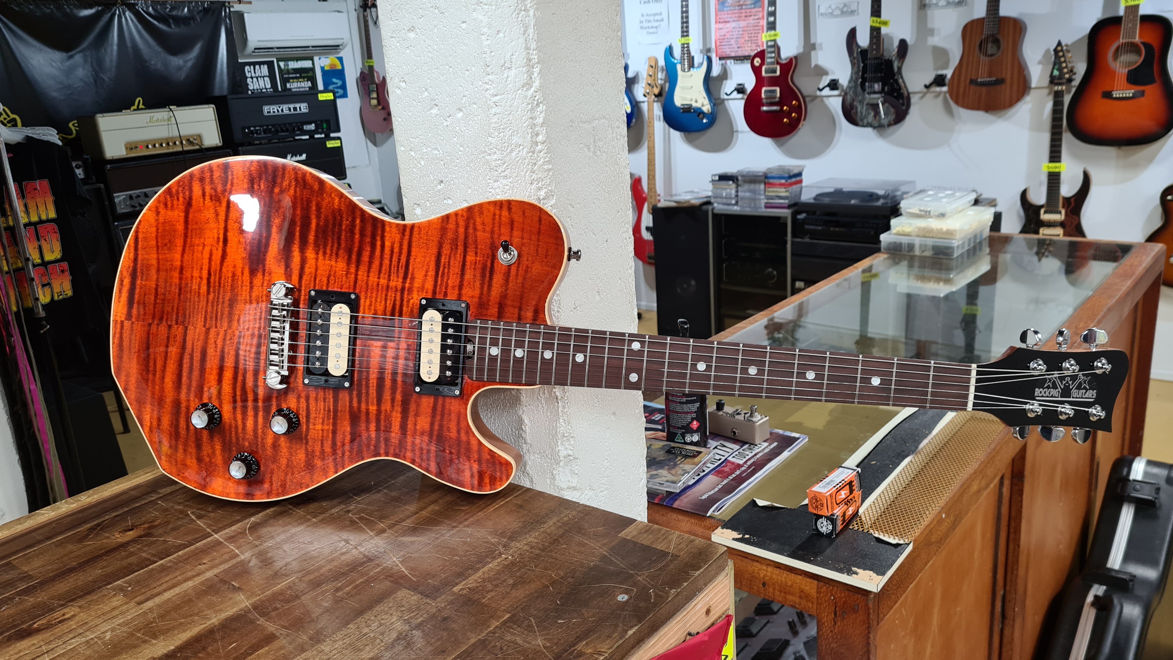 #2227 Arena Standard Orange Tiger (Brophy)