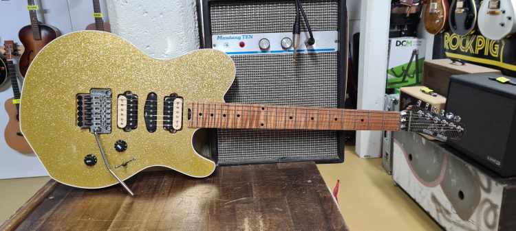 Rockpig Summit RPSM22FR Nitro Gold Sparkle Nitro