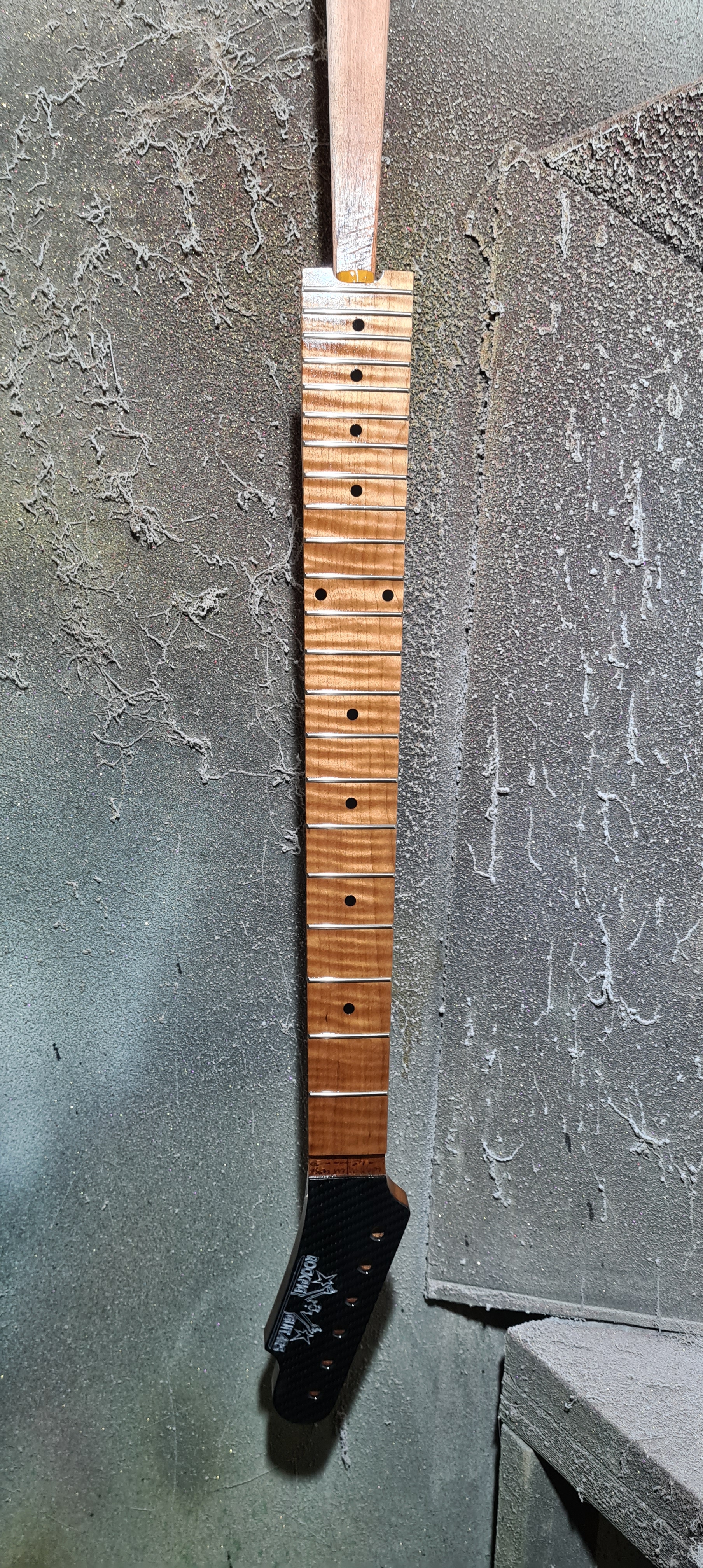 AAA Roasted Maple Fingerboards