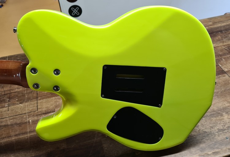 #2443 Summit Back Contour View