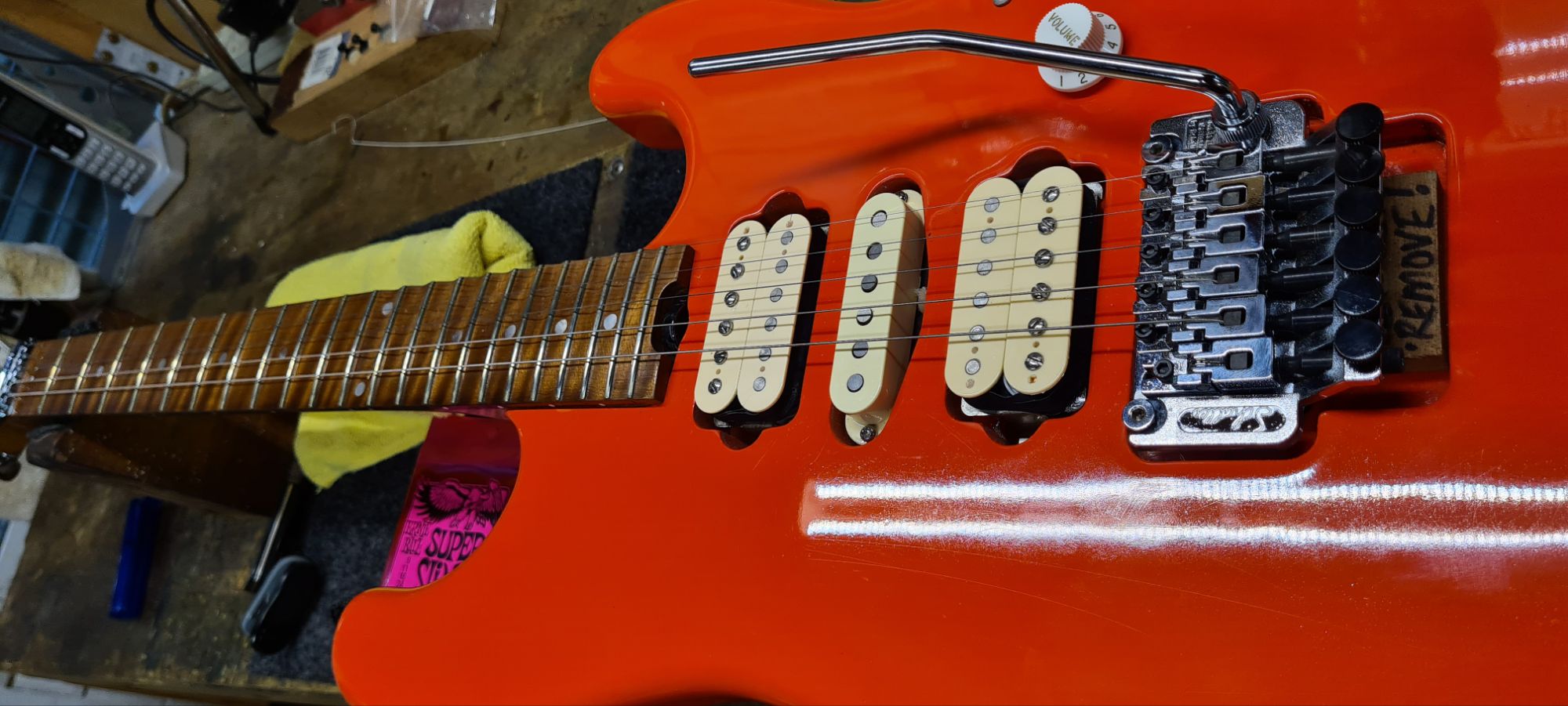 Restring Your Floyd Rose - Don't Loose the Bridge Saddle Blocks!