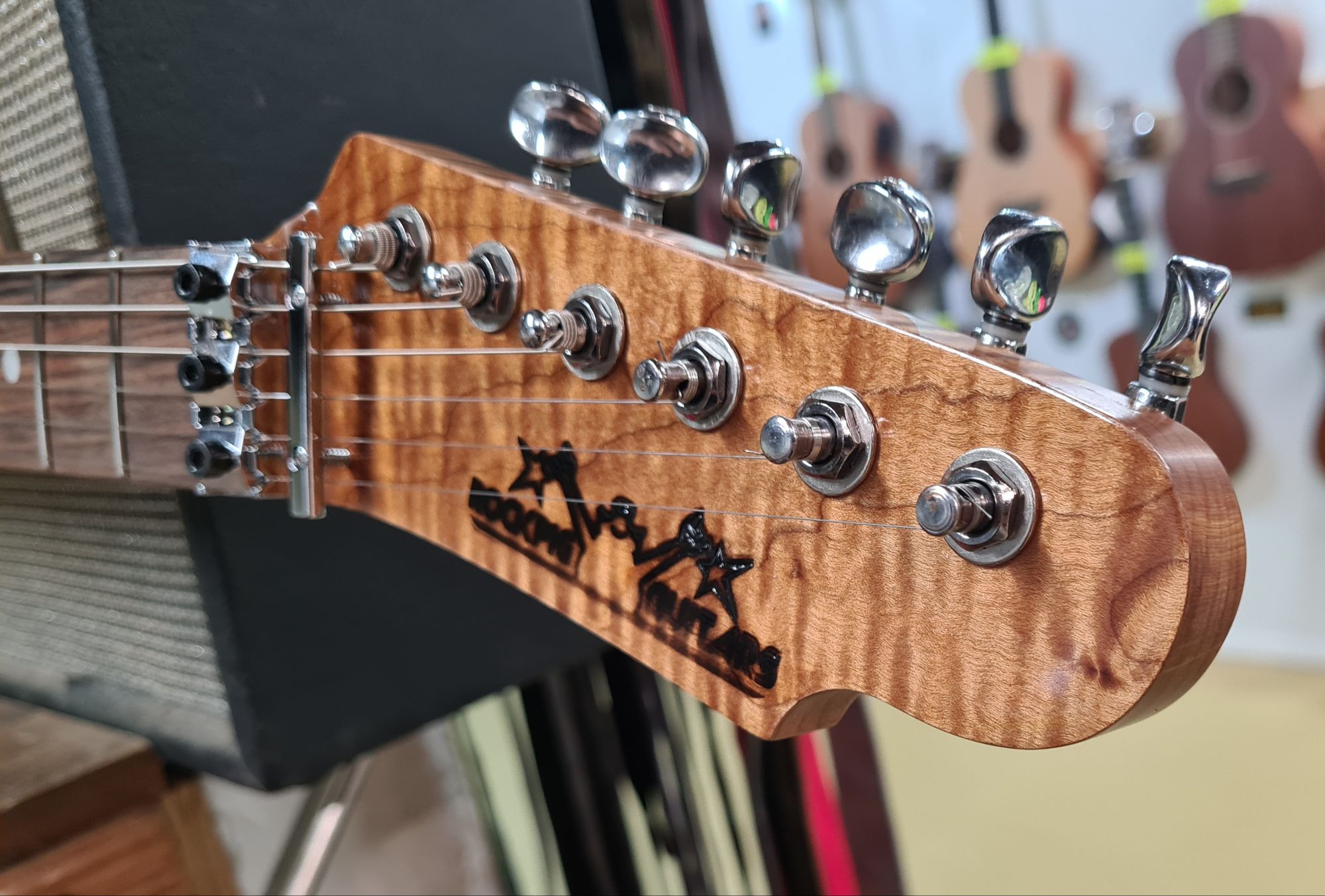 Rockpig Sniper Classic #RSCF4545 Front Angle Headstock View