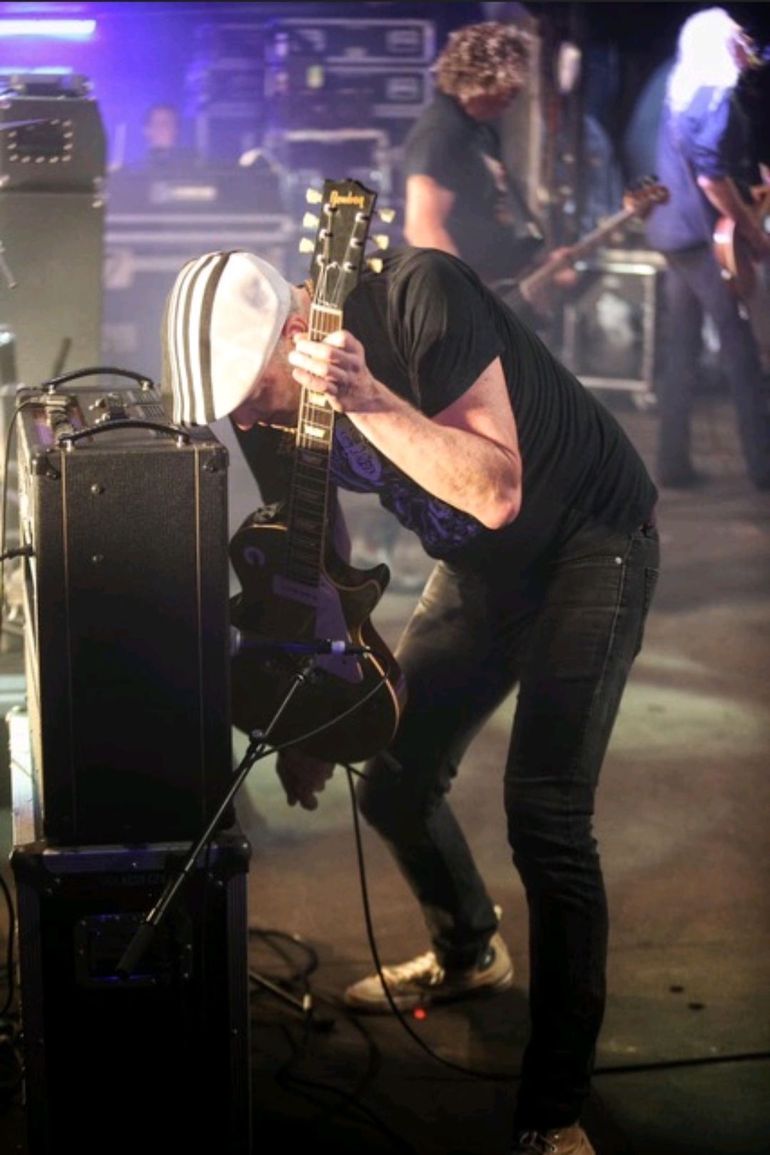 Jimi Hocking with his '54 Replica (Pic by Athol)