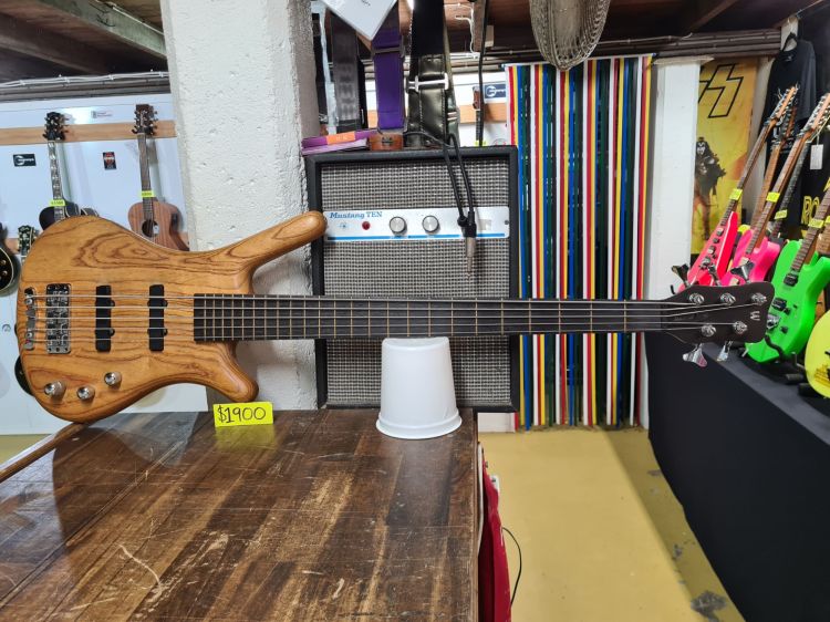 Warwick  Germany Thumb Bass 5 w/OHSC