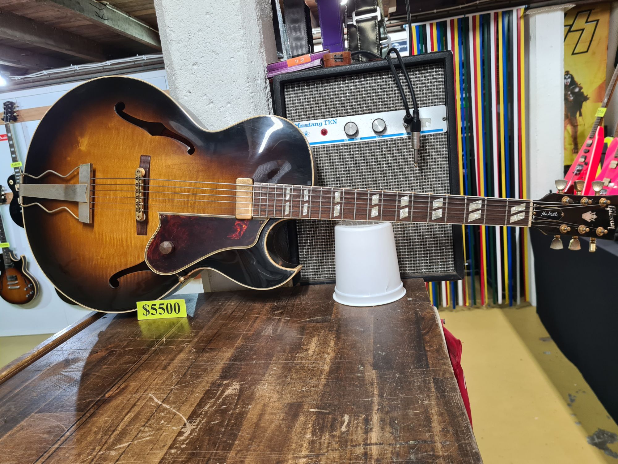 Early 2000s Gibson Herb Ellis w/ OHSC